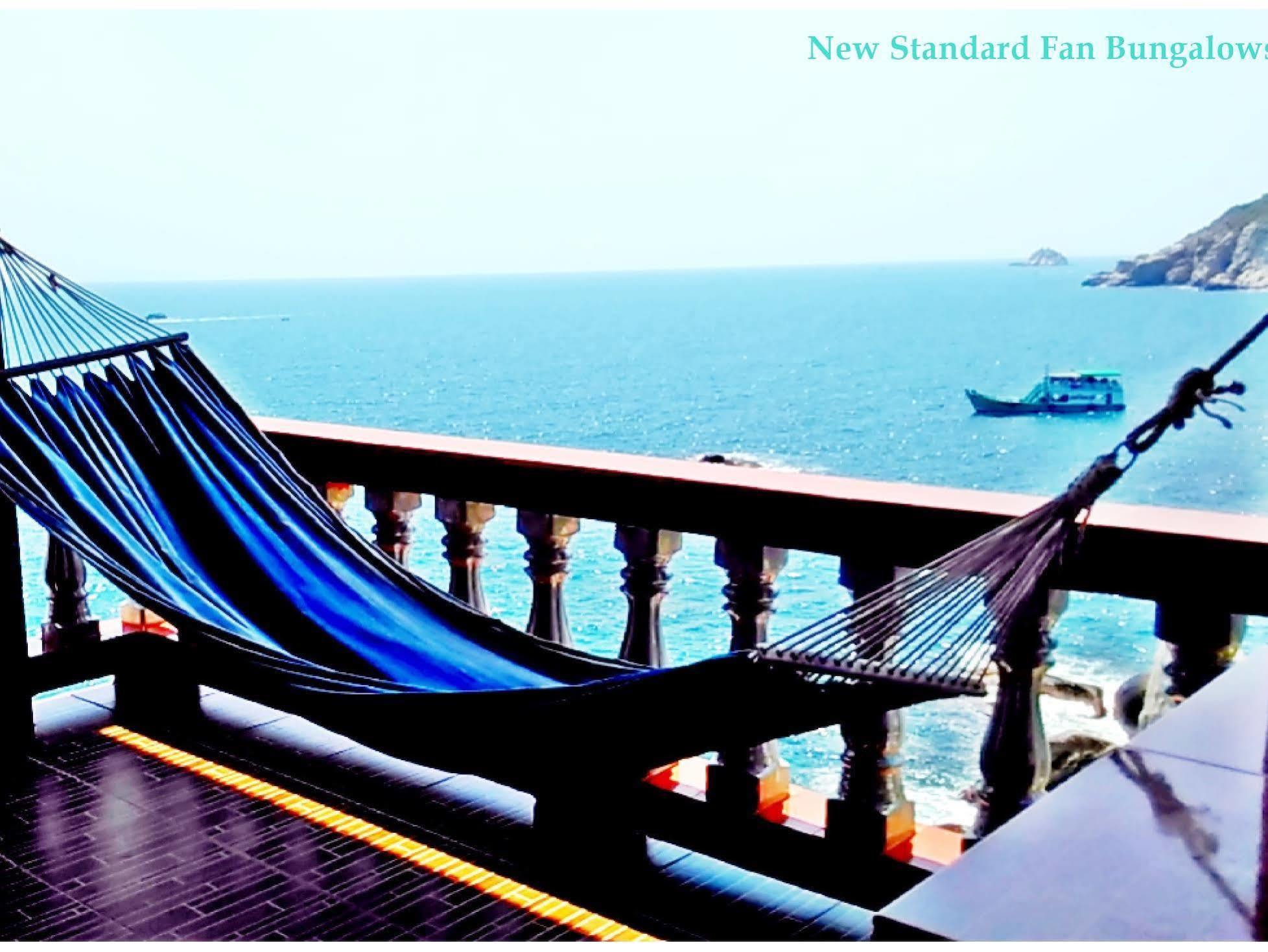 Family Tanotebay Resort Koh Tao Exterior photo
